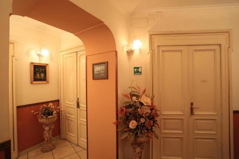 Bovio Suite เนเปิลส์ ภายนอก รูปภาพ